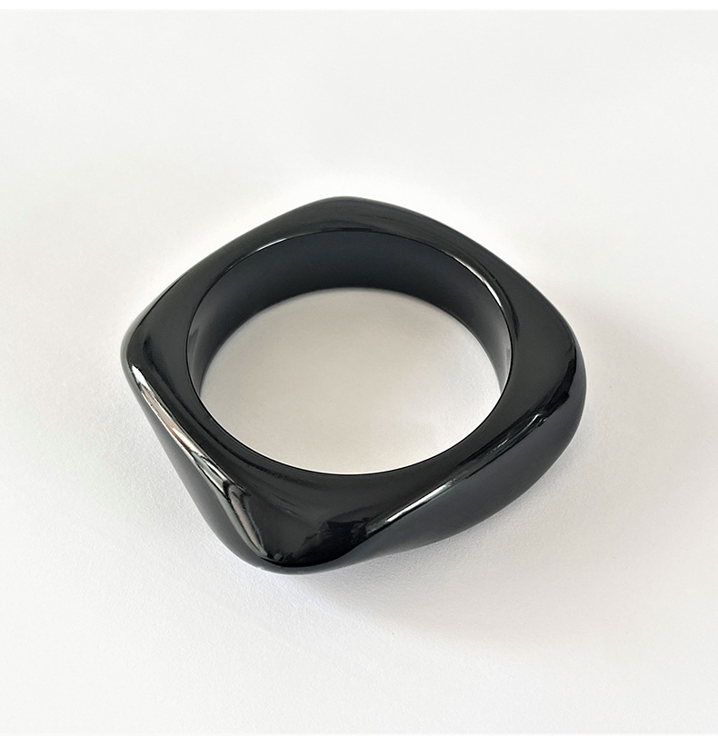 Oversized Irregular Layered Resin Bracelet Set with Water Ripple Gradient