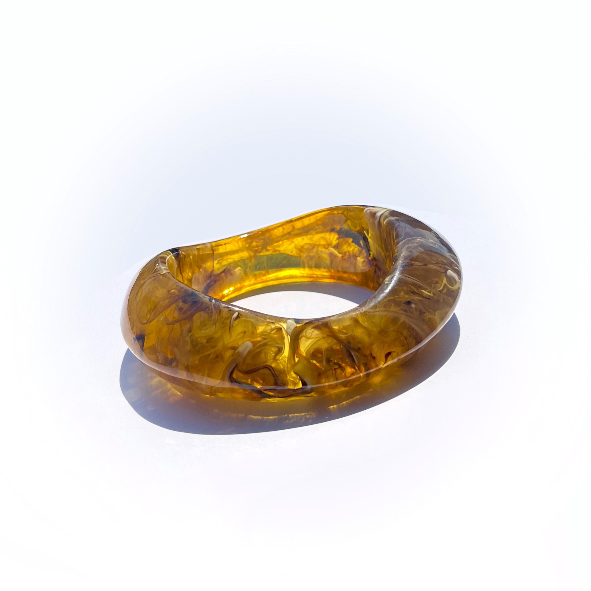 Irregular Shaped Resin Bracelet Vintage Style Available in 6 Colors