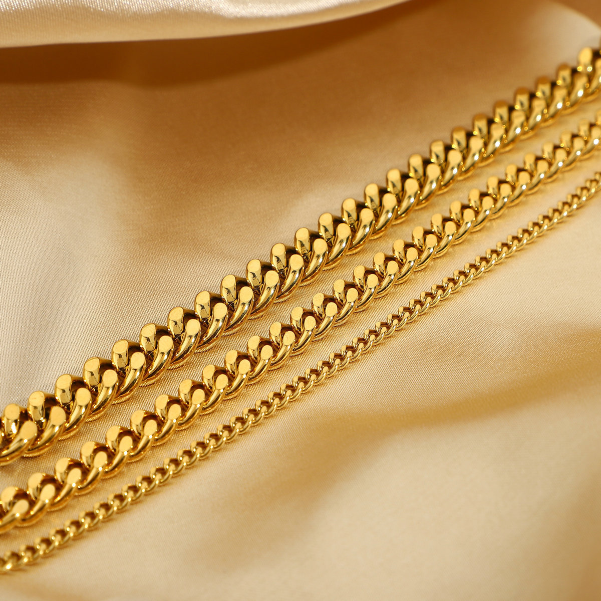 Fashion Cuban Anklet 316L Stainless Steel Available in Two Thickness Options