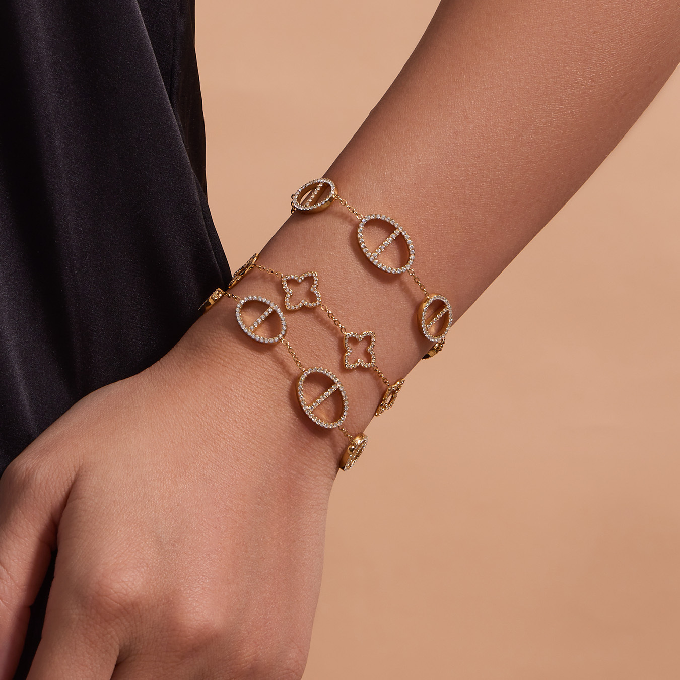 Luxury Full Rhinestone Bracelets Sun Design and Four Leaf Clover Design