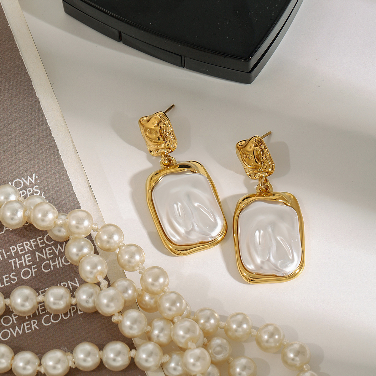 Stainless Steel Pearl Stud Earrings Luxury Elegant Earrings