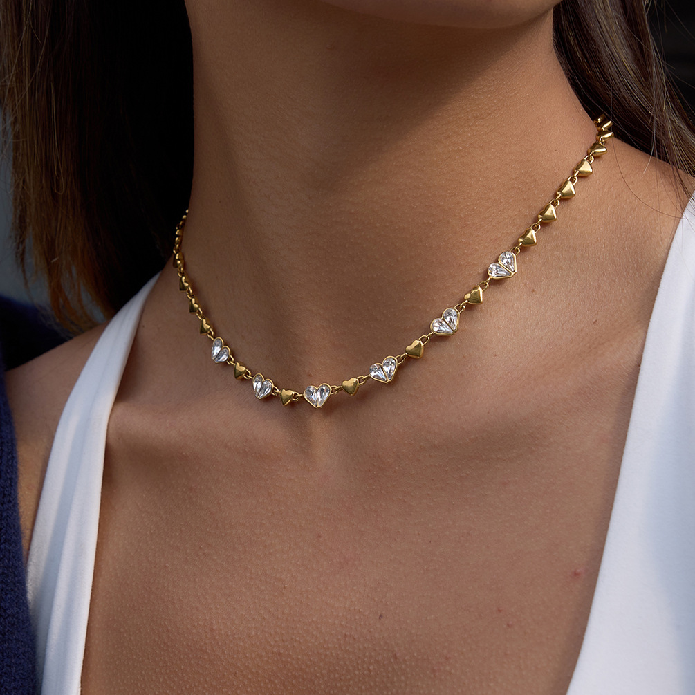 Stainless Steel Heart Zircon Necklace and Bracelet Set Luxury Clavicle Chain